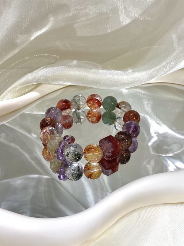 hc-0697-16bf539f3b0c1600a4e8bf8b7742cf3a.jpg Phantom Quartz Sugar-Cube Bracelet NO. 0697