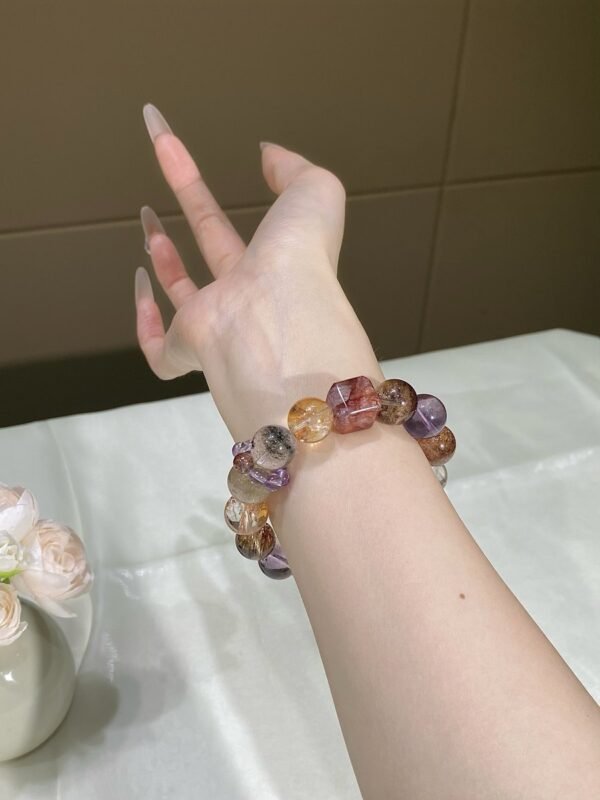 hc-0697-1b63dc2395f21f9815b0d76763667047.jpg Phantom Quartz Sugar-Cube Bracelet NO. 0697