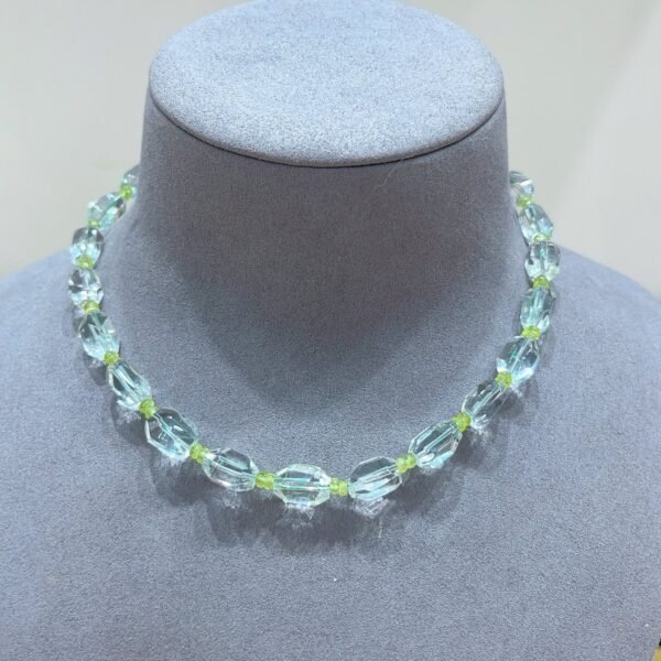 hc-0701-fcae4447dc97a778aaa6414f656d2ad4.jpg Green Quartz Freeform Necklace NO. 0701