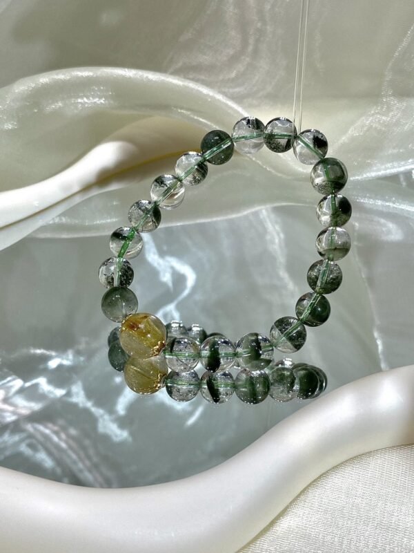hc-0709-440a7caa5a820ae3061a289abeeb90f9.jpg Phantom Quartz Bracelet NO. 0709