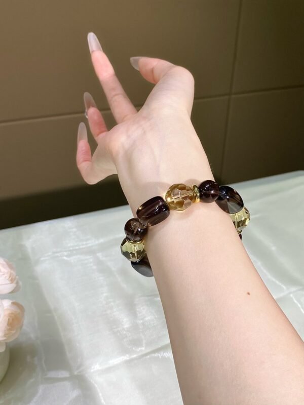 Smoky Quartz Bracelet NO. 0730