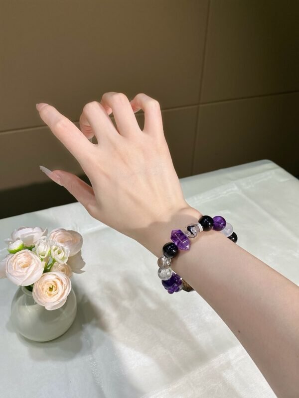 hc-0757-d33340d9ac6a2a43436142029413bd56.jpg Super Seven Double-Point Bracelet NO. 0757