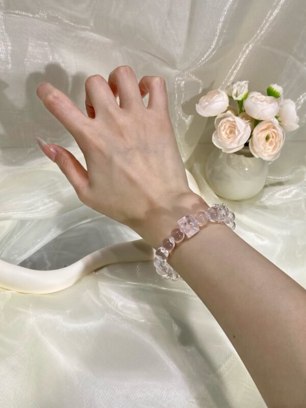 hc-0773-ea067bb8169473f9d9ac2b98f779fbc7.jpg Phantom Quartz Bubble Bracelet NO. 0773