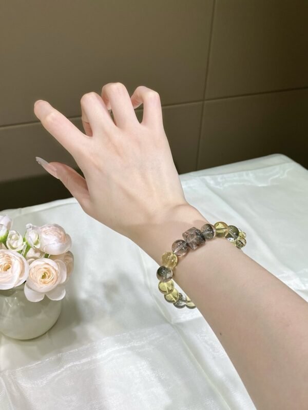 hc-0780-90b13901c56324a954650383e3a1561d.jpg Phantom Quartz Sugar-Cube Bracelet NO. 0780