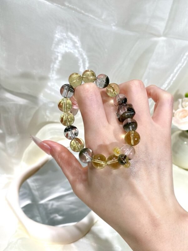 hc-0780-b6d07ea68f0a26324aa99343c9c33891.jpg Phantom Quartz Sugar-Cube Bracelet NO. 0780