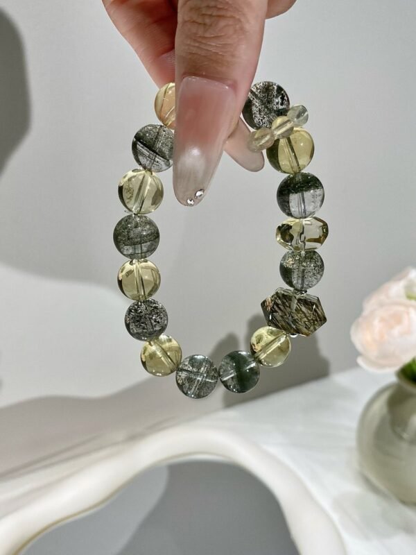 Phantom Quartz Double-Point Bracelet NO. 0805