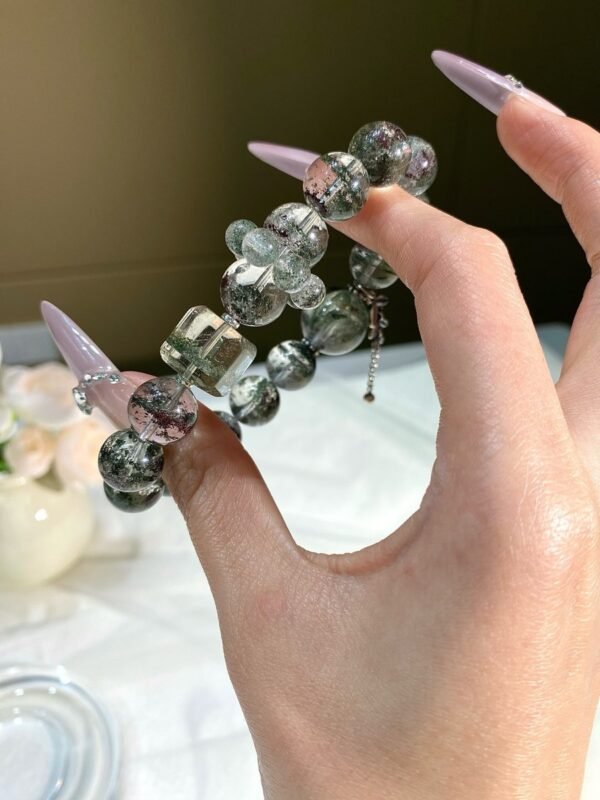 hc-0882-20ed5229aff7306b927f8dc44aaff1a5.jpg Phantom Quartz Sugar-Cube Bracelet NO. 0882