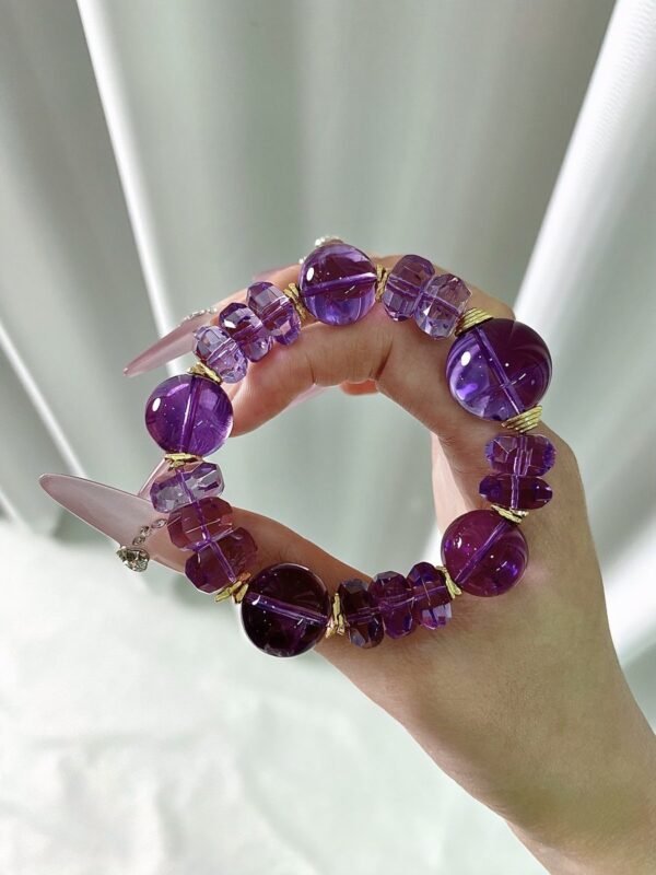 Amethyst Faceted Bracelet NO. 0925