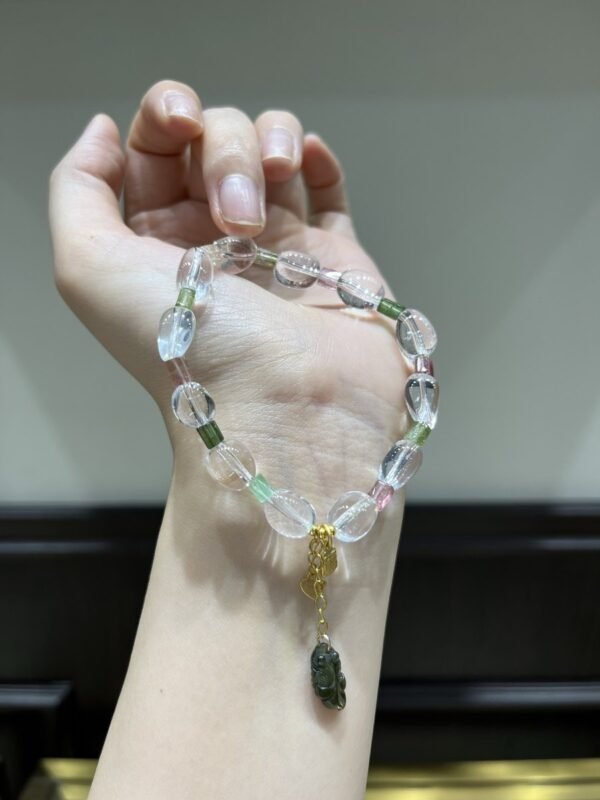 Clear Quartz Bracelet NO. 0949