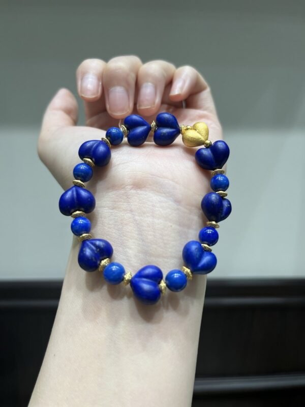 hc-0988-181aa7d2e7eb02e0f8171482336e0dc2.jpg Lapis Lazuli Bracelet NO. 0988