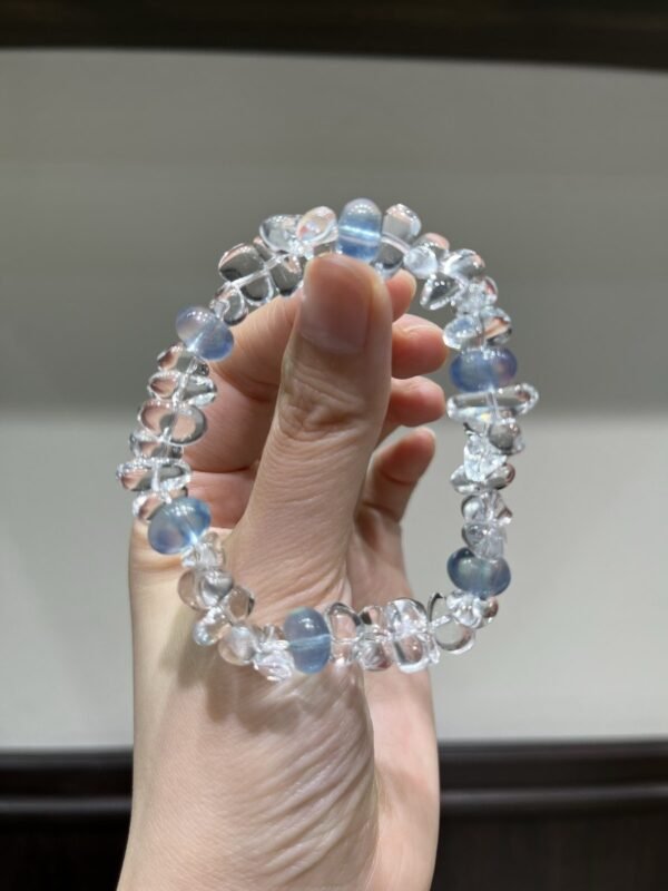 hc-0989-dd794fd79378eef71d15dc5d94892ba7.jpg Clear Quartz Freeform Bracelet NO. 0989
