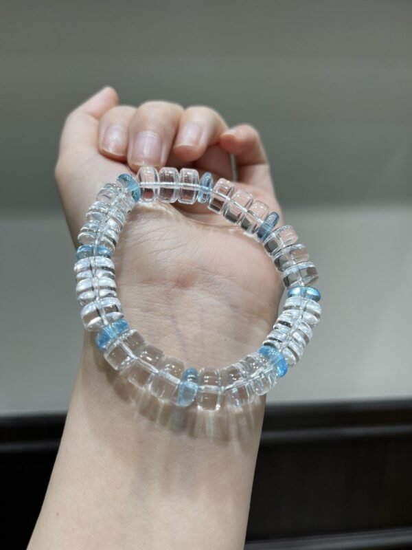 Clear Quartz Bracelet NO. 0990