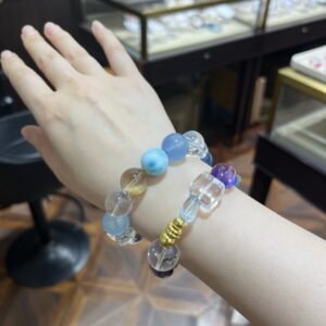 hc-1000-dd31990c05b19cbdbaa3d9140ea4b606.jpg Crystal Bracelet NO. 1000