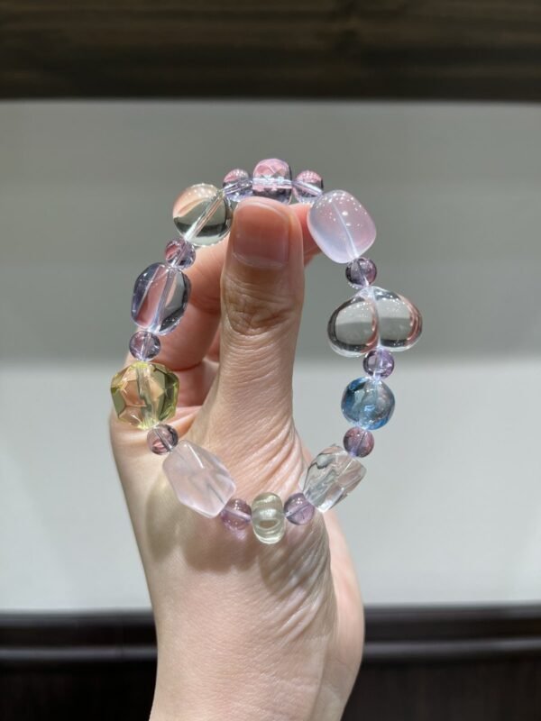 Topaz Bracelet NO. 1030