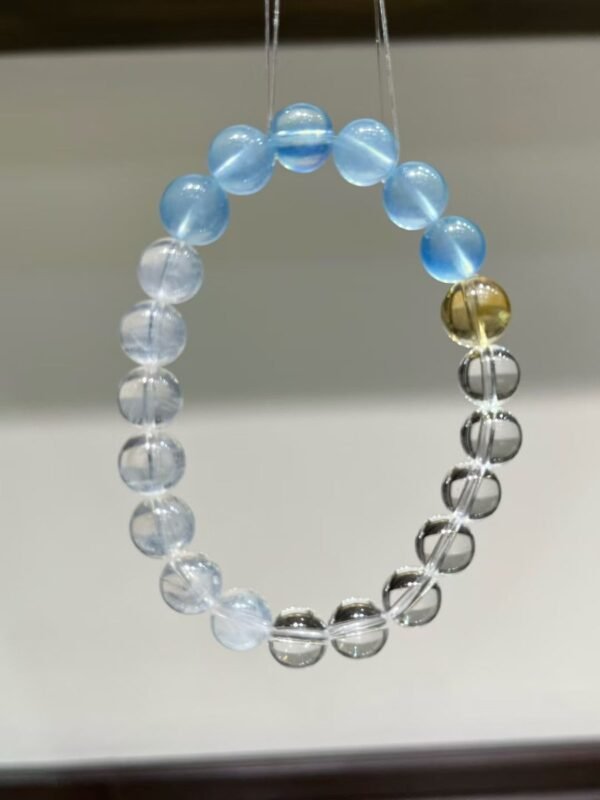 hc-1032-d1ec28b9a90415989e5320aead282a26.jpg Aquamarine Bracelet NO. 1032