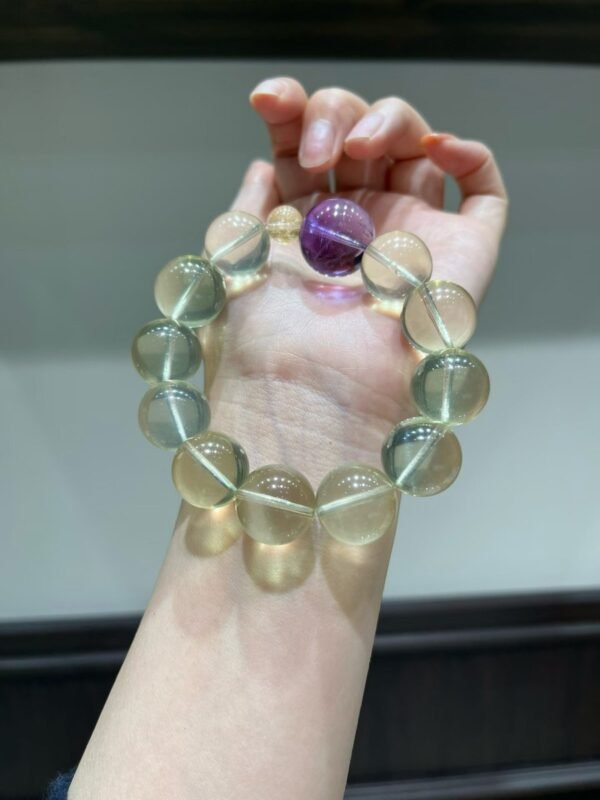 hc-1047-0c8f29a348748fe6d37a03351be36bb5.jpg Citrine Bracelet NO. 1047