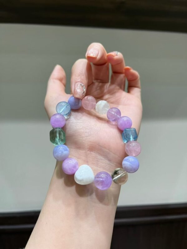 hc-1056-52cbe9427f2e6f3e77a885ab3ae40efd.jpg Kunzite Sugar-Cube Bracelet NO. 1056