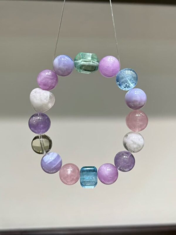 hc-1056-87a0496d1f15d6078ceaa65c680f864c.jpg Kunzite Sugar-Cube Bracelet NO. 1056
