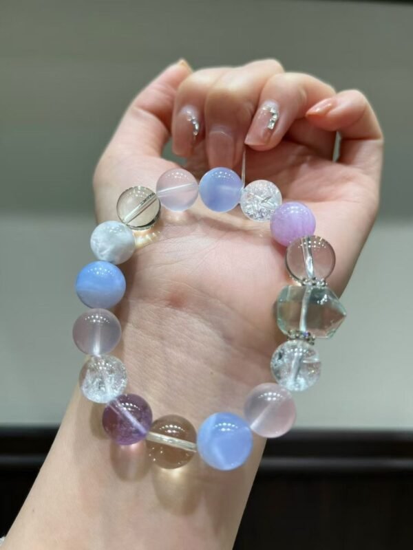 hc-1064-da621b401db2c829f94c0a3adfb6c4bc.jpg Kunzite Bracelet NO. 1064
