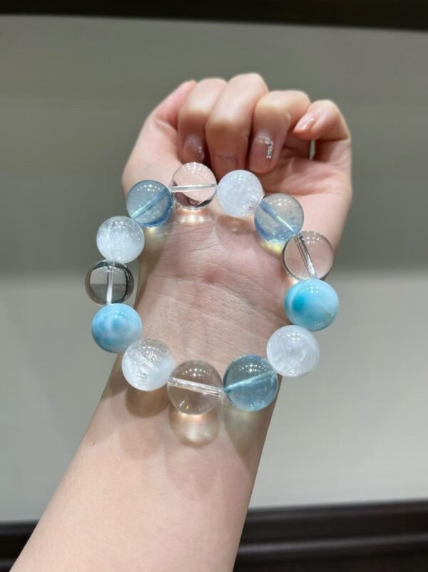 hc-1065-2a19ee9704fc46d2aaee00f930caa3ca.jpg Larimar Bracelet NO. 1065