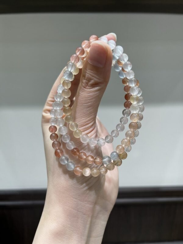 hc-1076-cf3b3632141f77d0a357ececfe213e44.jpg Fairy-Hair Quartz Bracelet NO. 1076