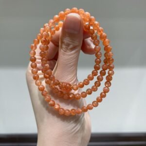 hc-1078-b2d443fe38693115245f8fe0e6aed536.jpg Golden Sunstone Bracelet with Pixiu NO. 1078