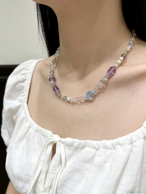 Topaz Necklace NO. 1101