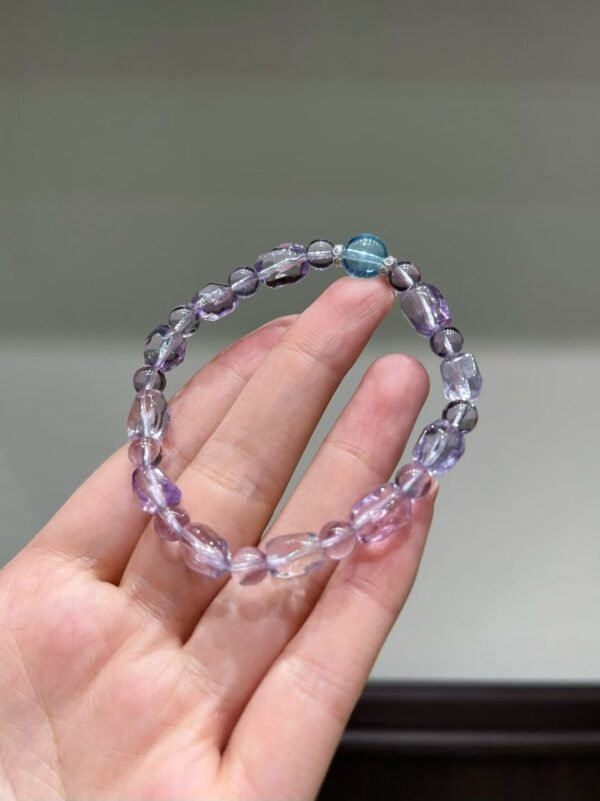 hc-1103-111c4d23ef50a73b5bba0e6d34d2a7af.jpg Amethyst Freeform Bracelet NO. 1103