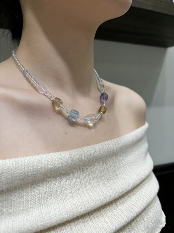 hc-1111-90e809c658b7475e9c913ea658aacbc4.jpg Clear Quartz Necklace NO. 1111