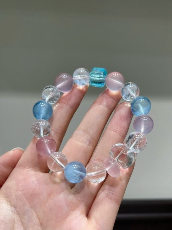 hc-1112-3ff4dee0f695807ccfb8d53c0ee37c8f.jpg Topaz Sugar-Cube Bracelet NO. 1112