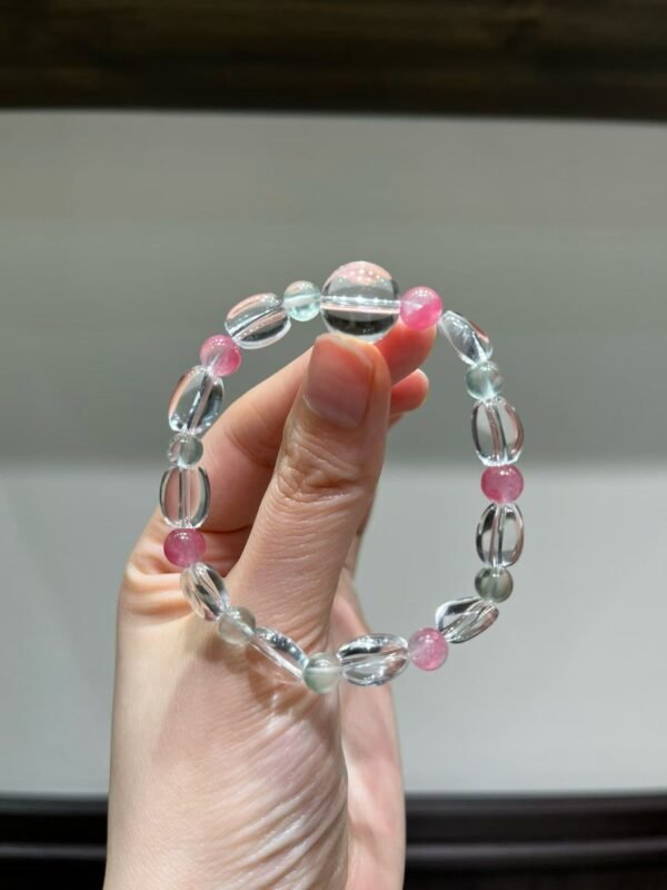 hc-1124-fc981a8738da86466ca8264a20f843bc.jpg Clear Quartz Candy Bracelet NO. 1124