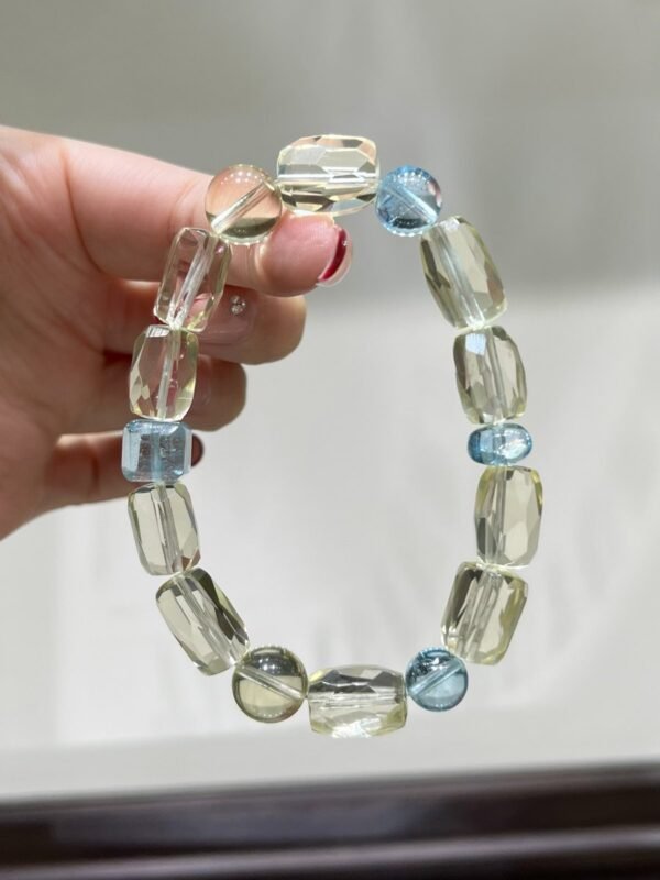 Topaz Bracelet NO. 1176