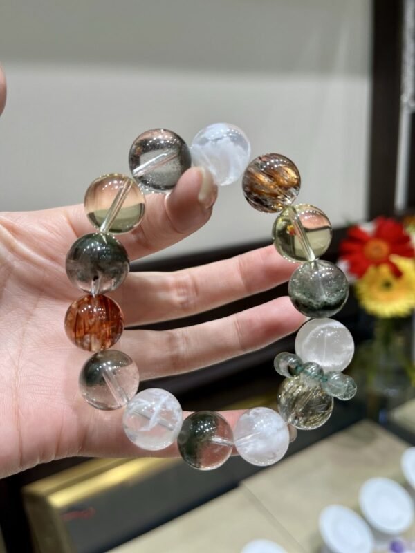 Phantom Quartz Bracelet NO. 1238
