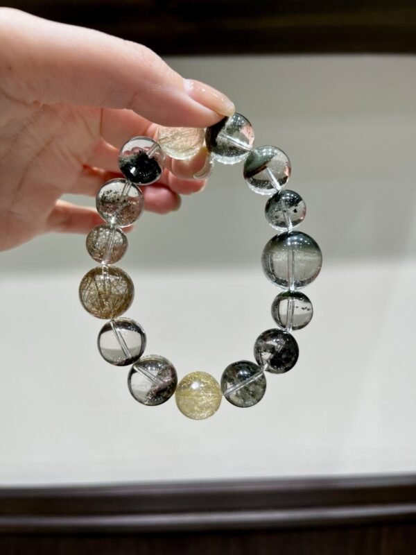 Phantom Quartz Bracelet NO. 1245