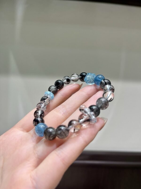 hc-1280-8c862a46089af7da75b3f2cda810b1e7.jpg Topaz Sugar-Cube Bracelet NO. 1280