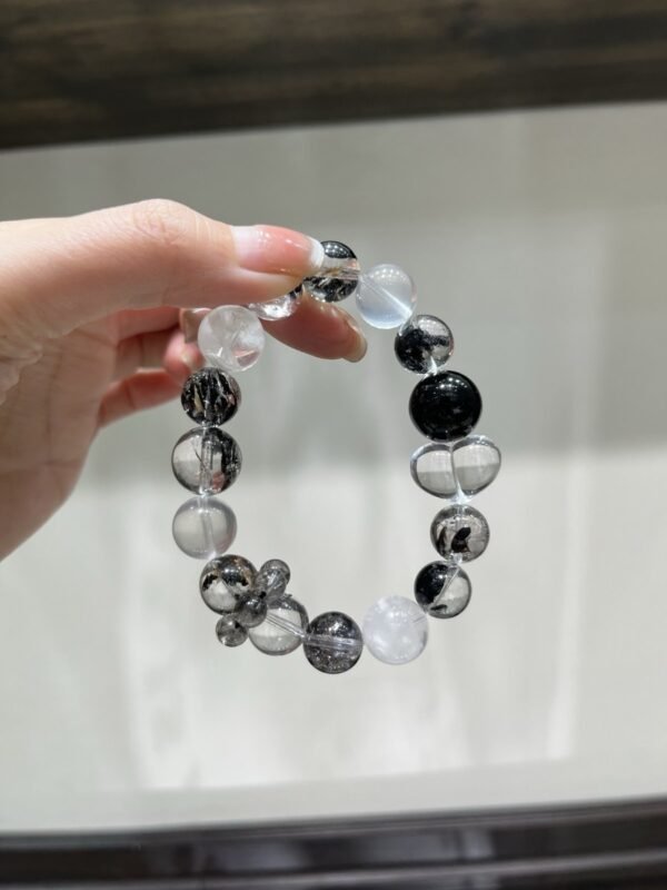 Phantom Quartz Bracelet NO. 1291